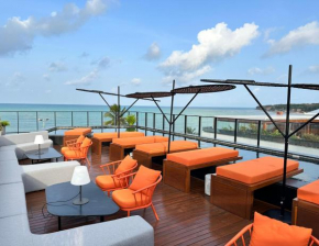 Flat Cabo Branco Setai Edition beira mar